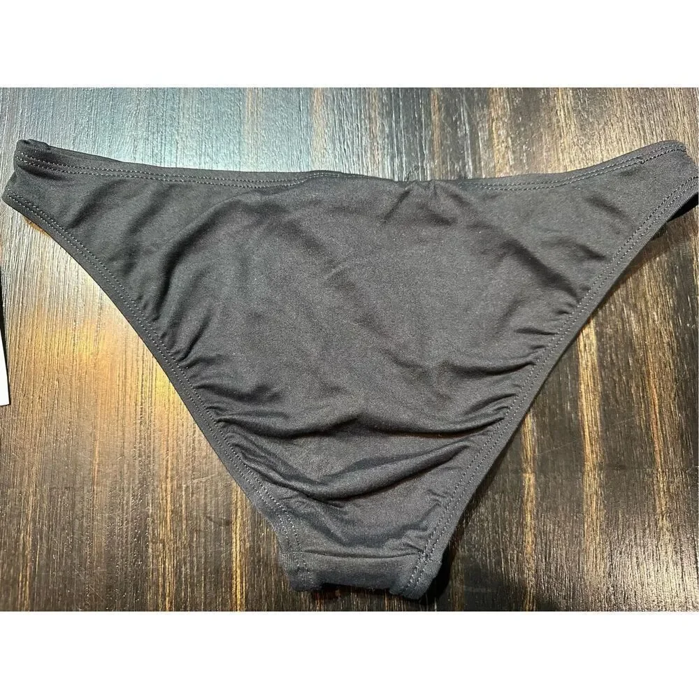 La Blanca NWT set size 4 tankini top & black bottoms striped black and white